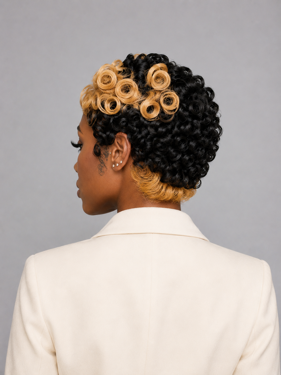 Loyalrose Pixie Loose Curly wig Black mix blond color Skunk style glueless Side part Closure 5x5 lace 100% Human Hair
